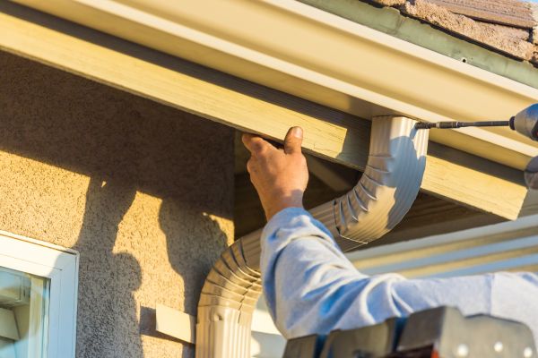 Aluminum Rain Gutter Service in Bloomington